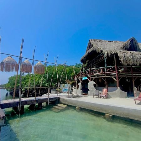 ホテル El Arca Tintipan Island エクステリア 写真