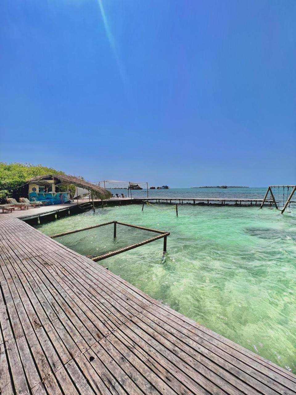 ホテル El Arca Tintipan Island エクステリア 写真