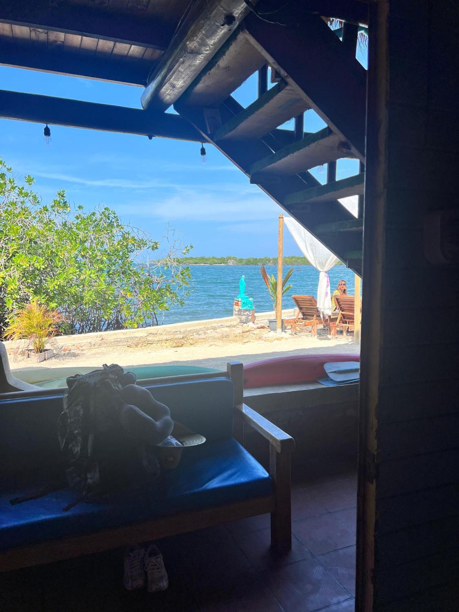 ホテル El Arca Tintipan Island エクステリア 写真