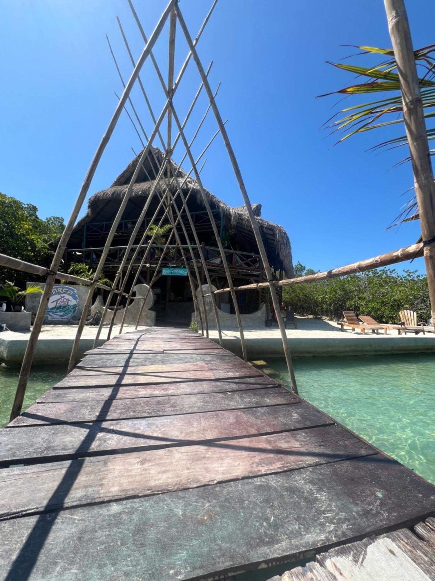 ホテル El Arca Tintipan Island エクステリア 写真