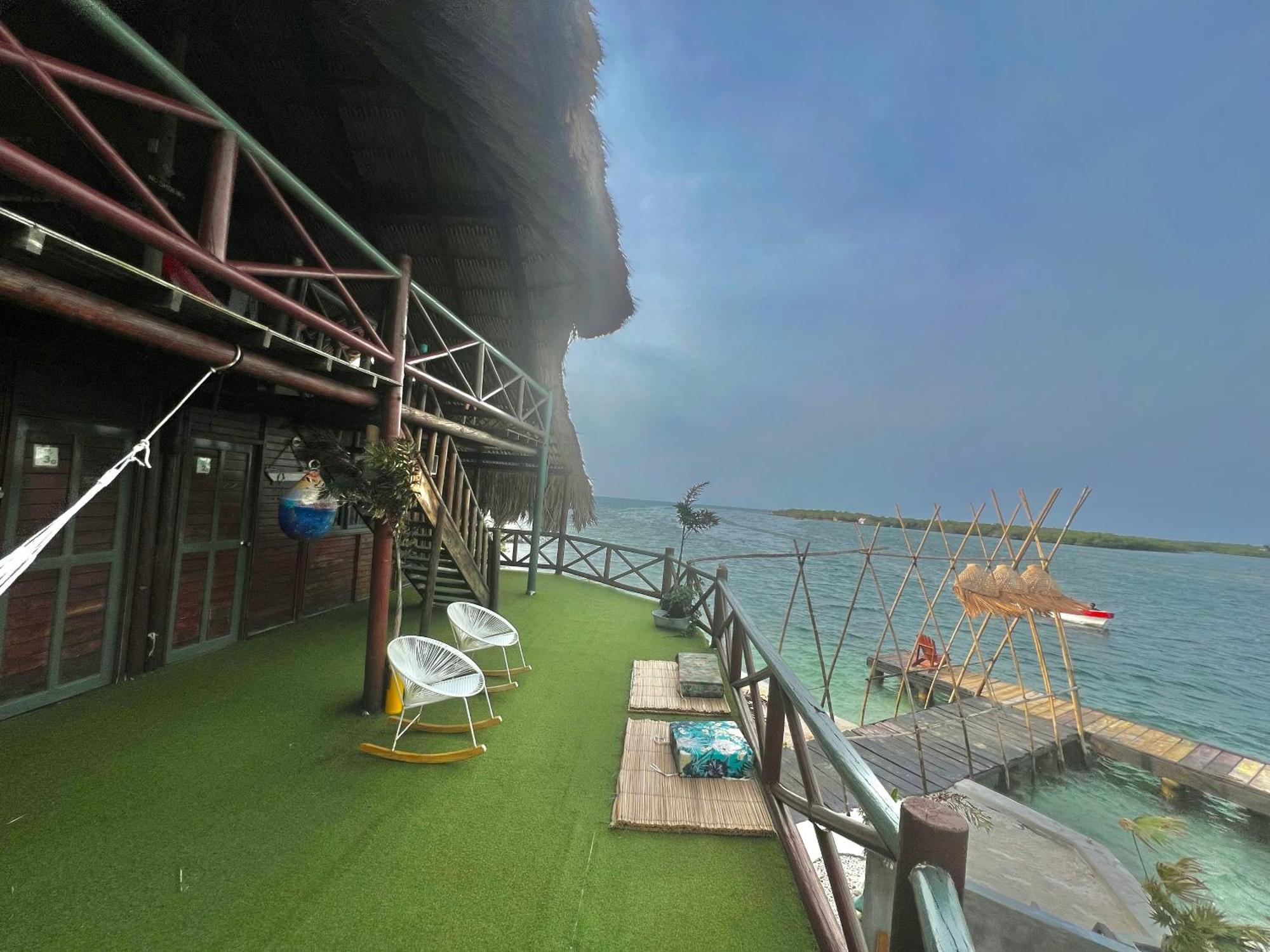 ホテル El Arca Tintipan Island エクステリア 写真